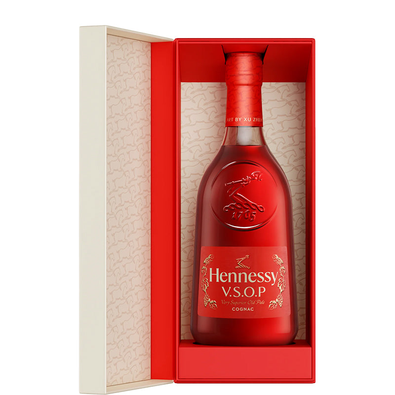 Hennessy VSOP CNY Horse x Xu Zhen