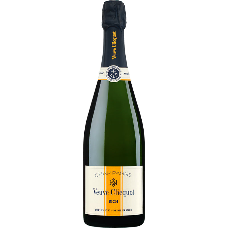 Veuve Clicquot Rich van 75 cl in een groene champagnefles met geel-wit etiket.